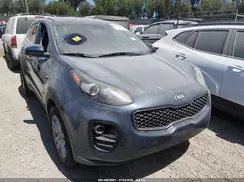 KNDPMCAC4J7381695 2018 KIA SPORTAGE