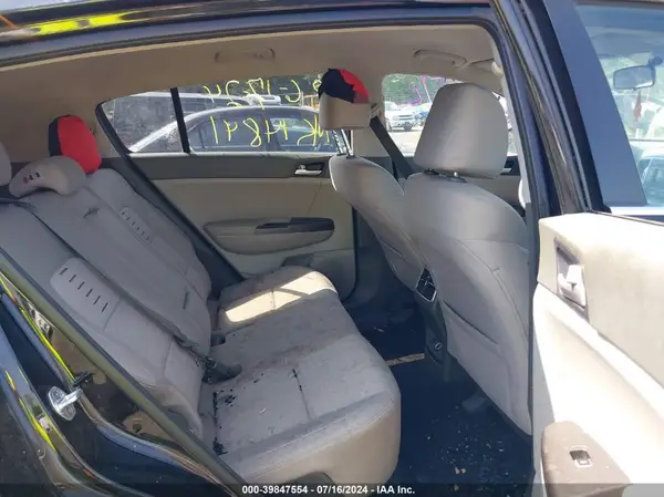 KNDPMCAC4J7382894 2018 KIA SPORTAGE - Image 8