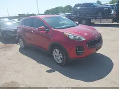 KNDPMCAC4J7389912 2018 KIA SPORTAGE