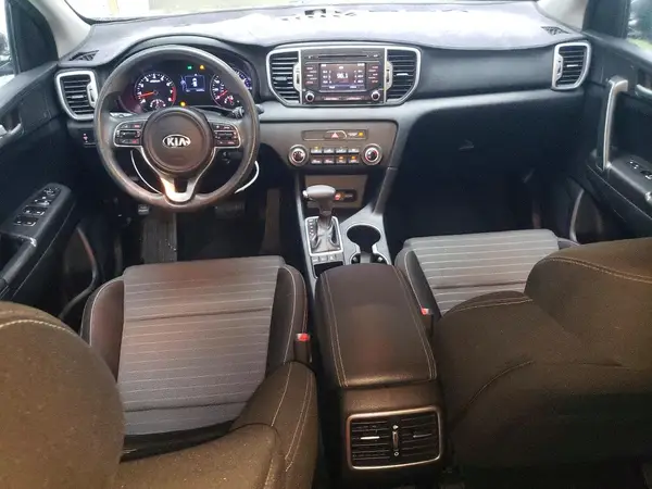 KNDPMCAC4J7399629 2018 KIA SPORTAGE - Image 8
