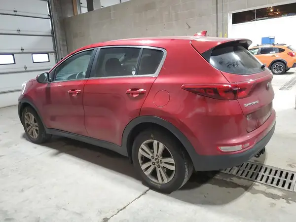 KNDPMCAC4J7430779 2018 KIA SPORTAGE - Image 2