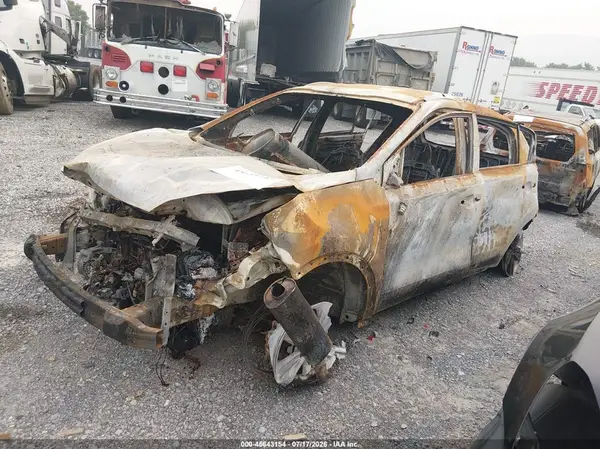 KNDPMCAC4J7446092 2018 KIA SPORTAGE - Image 2