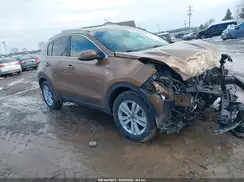 KNDPMCAC4J7446593 2018 KIA SPORTAGE