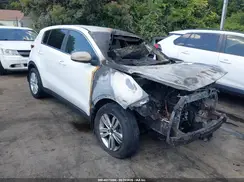 KNDPMCAC4J7447775 2018 KIA SPORTAGE