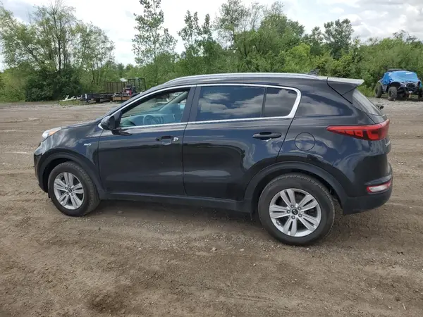 KNDPMCAC4J7488150 2018 KIA SPORTAGE - Image 2