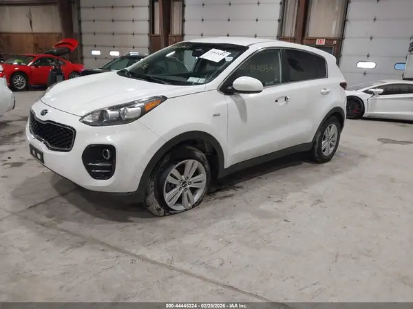 KNDPMCAC4K7499179 2019 KIA SPORTAGE - Image 2