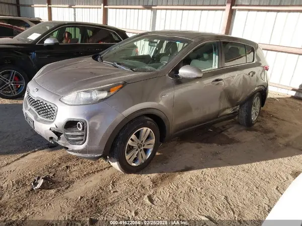 KNDPMCAC4K7502453 2019 KIA SPORTAGE - Image 2