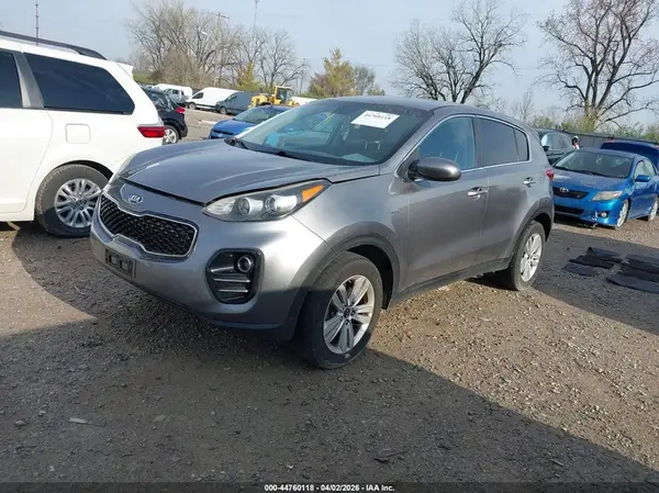 KNDPMCAC4K7518796 2019 KIA SPORTAGE - Image 2