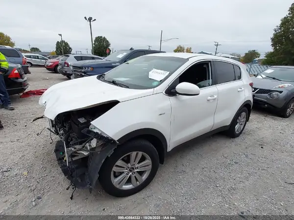 KNDPMCAC4K7525392 2019 KIA SPORTAGE - Image 2