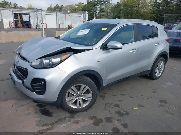 KNDPMCAC4K7528745 2019 KIA SPORTAGE - Image 2