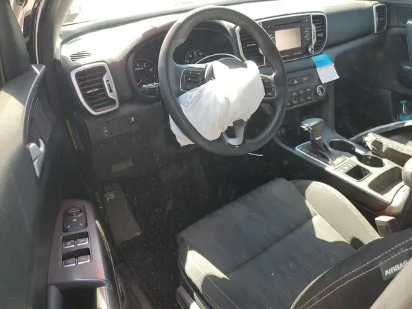KNDPMCAC4K7532603 2019 KIA SPORTAGE - Image 8
