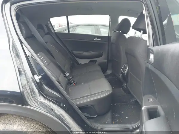 KNDPMCAC4K7541138 2019 KIA SPORTAGE - Image 8
