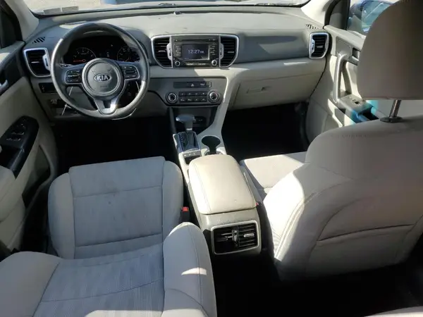 KNDPMCAC4K7557856 2019 KIA SPORTAGE - Image 8