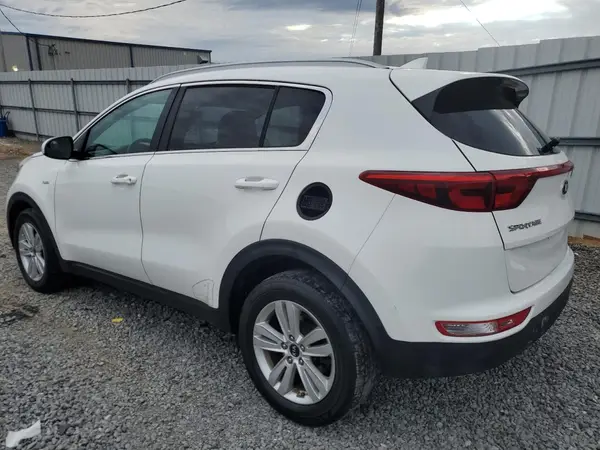 KNDPMCAC4K7558151 2019 KIA SPORTAGE - Image 2