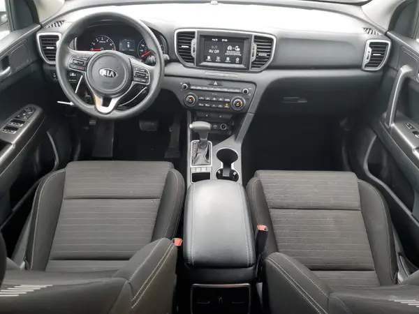 KNDPMCAC4K7558151 2019 KIA SPORTAGE - Image 8