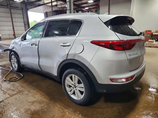 KNDPMCAC4K7558537 2019 KIA SPORTAGE - Image 2