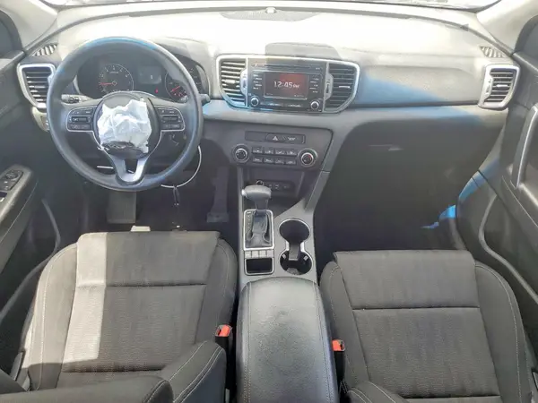 KNDPMCAC4K7595863 2019 KIA SPORTAGE - Image 8