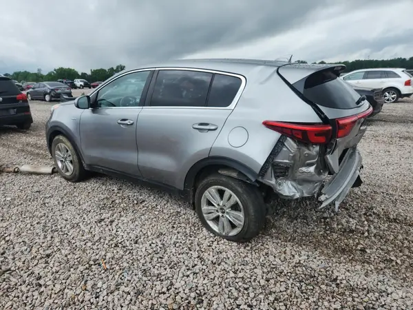 KNDPMCAC4K7598715 2019 KIA SPORTAGE - Image 2