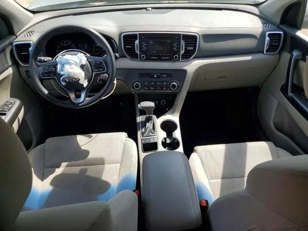KNDPMCAC4K7600236 2019 KIA SPORTAGE - Image 8