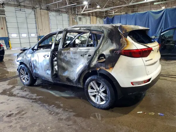 KNDPMCAC4K7605419 2019 KIA SPORTAGE - Image 2