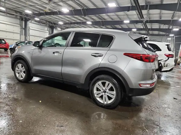 KNDPMCAC4K7607297 2019 KIA SPORTAGE - Image 2