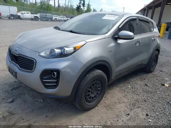 KNDPMCAC4K7613911 2019 KIA SPORTAGE - Image 2