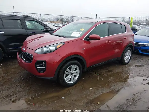 KNDPMCAC4K7614301 2019 KIA SPORTAGE - Image 2
