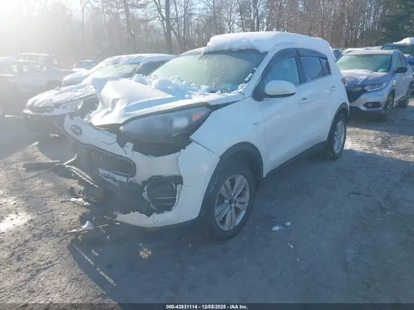KNDPMCAC4K7618199 2019 KIA SPORTAGE - Image 2
