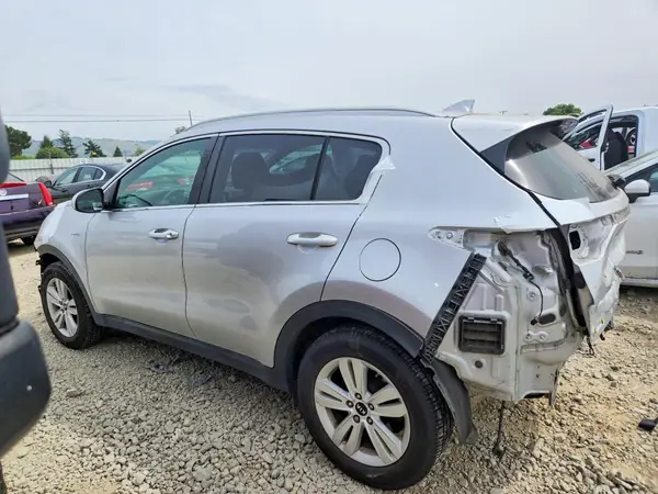 KNDPMCAC4K7618574 2019 KIA SPORTAGE - Image 2