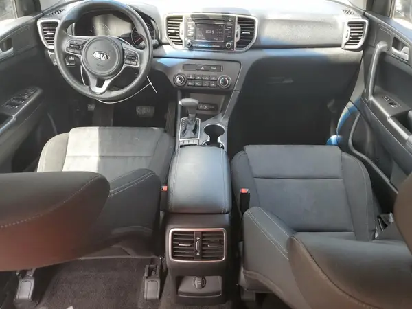 KNDPMCAC4K7618591 2019 KIA SPORTAGE - Image 8