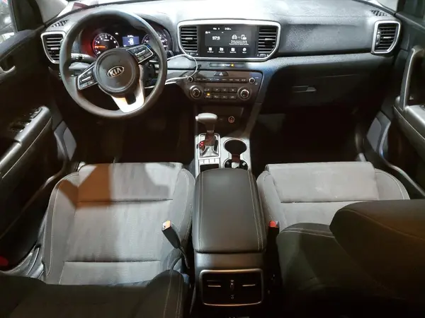 KNDPMCAC4L7630340 2020 KIA SPORTAGE - Image 8