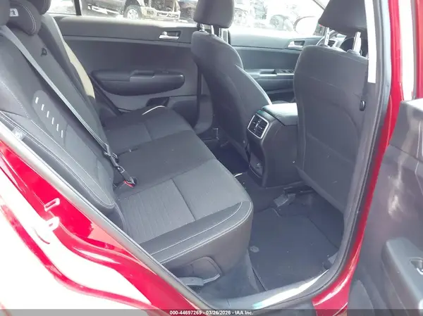 KNDPMCAC4L7631780 2020 KIA SPORTAGE - Image 8