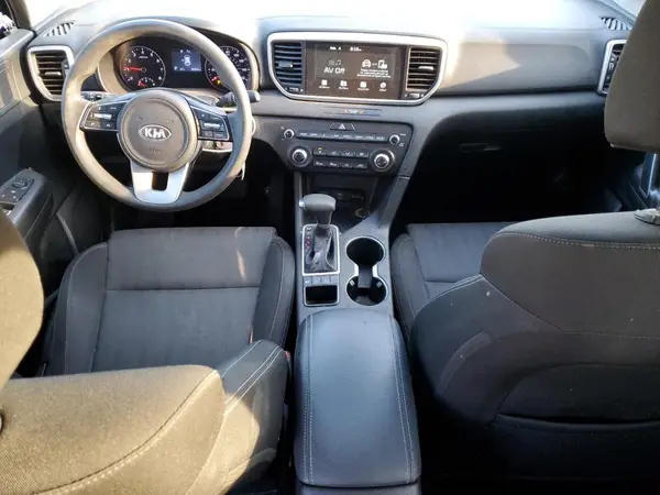 KNDPMCAC4L7683040 2020 KIA SPORTAGE - Image 8