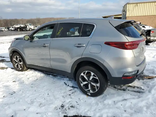 KNDPMCAC4L7692725 2020 KIA SPORTAGE - Image 2