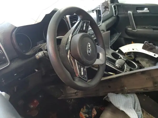 KNDPMCAC4L7734293 2020 KIA SPORTAGE - Image 8
