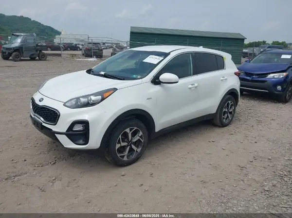 KNDPMCAC4L7742961 2020 KIA SPORTAGE - Image 2
