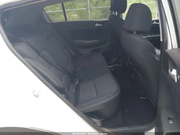 KNDPMCAC4L7742961 2020 KIA SPORTAGE - Image 8