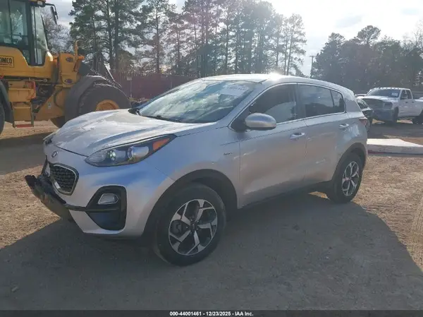 KNDPMCAC4L7780061 2020 KIA SPORTAGE - Image 2