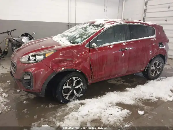 KNDPMCAC4L7792260 2020 KIA SPORTAGE - Image 2