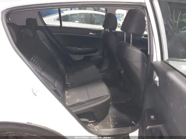 KNDPMCAC4L7800695 2020 KIA SPORTAGE - Image 8