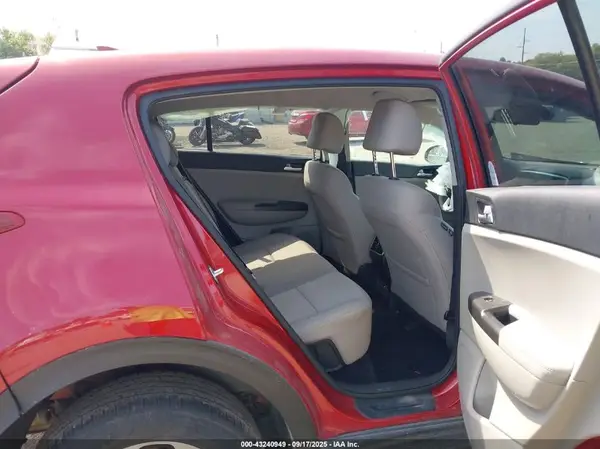 KNDPMCAC4L7802866 2020 KIA SPORTAGE - Image 8