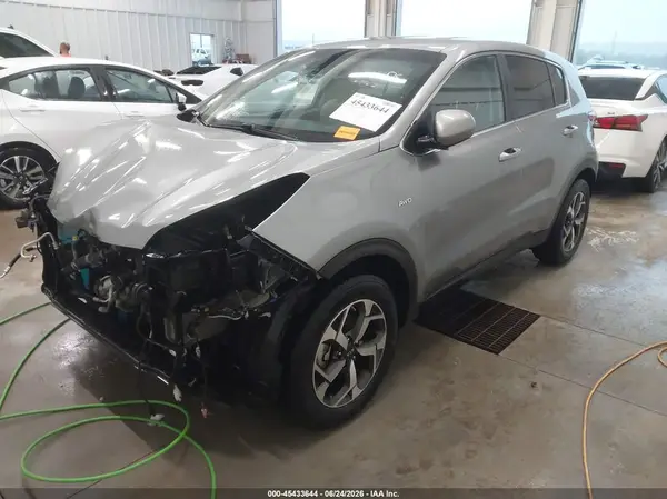KNDPMCAC4L7803967 2020 KIA SPORTAGE - Image 2