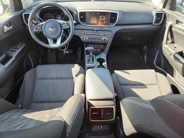 KNDPMCAC4L7812720 2020 KIA SPORTAGE - Image 8