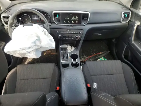 KNDPMCAC4L7815665 2020 KIA SPORTAGE - Image 8