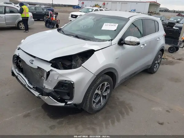 KNDPMCAC4M7848635 2021 KIA SPORTAGE - Image 2