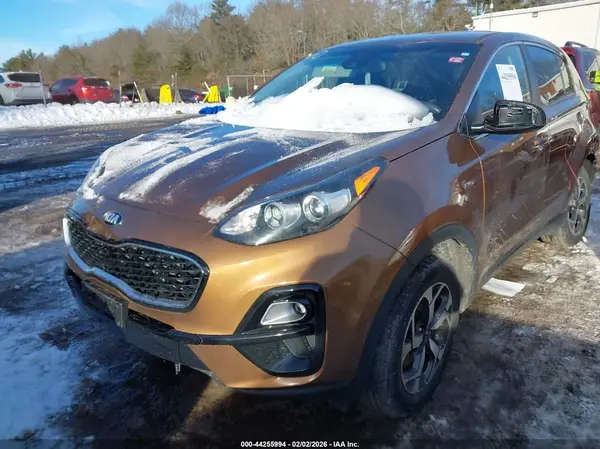 KNDPMCAC4M7861949 2021 KIA SPORTAGE - Image 2