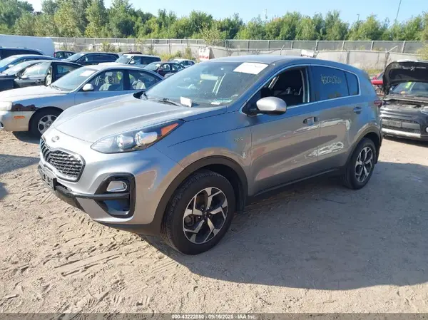 KNDPMCAC4M7875785 2021 KIA SPORTAGE - Image 2