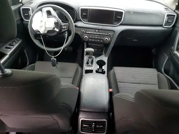KNDPMCAC4M7893235 2021 KIA SPORTAGE - Image 8