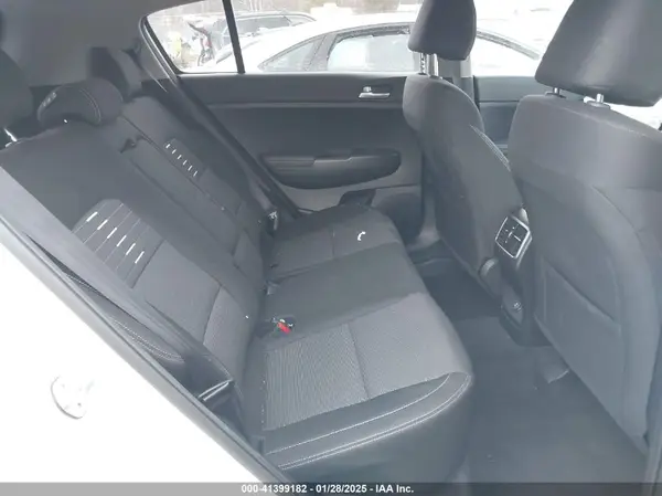 KNDPMCAC4M7894224 2021 KIA SPORTAGE - Image 8