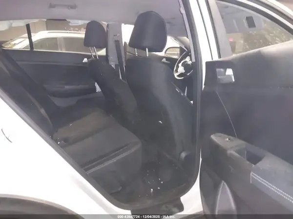 KNDPMCAC4M7905223 2021 KIA SPORTAGE - Image 8